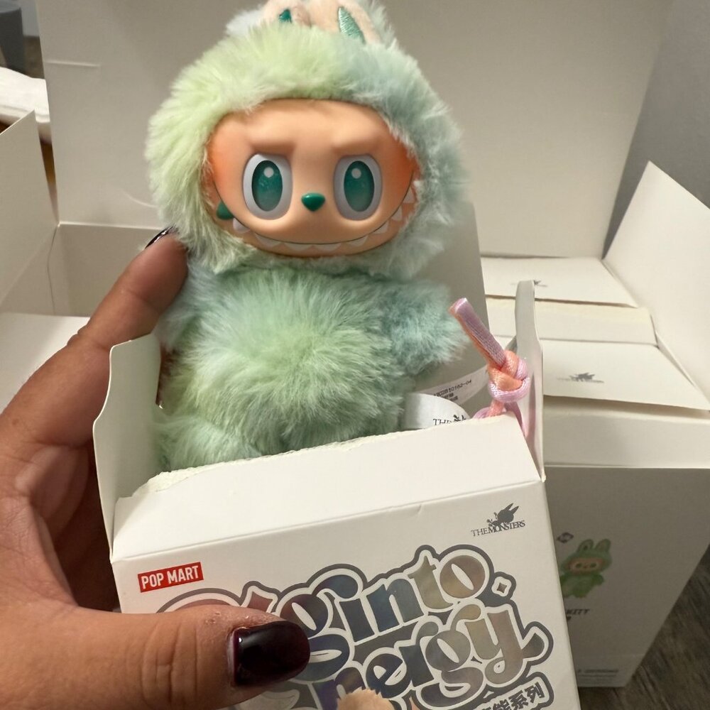 Labubu BIE Big Into Energy Popmart Confirmed Open Box Serenity